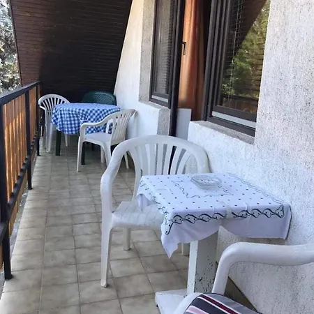 Bogracsos Apartmanhaz בית נופש