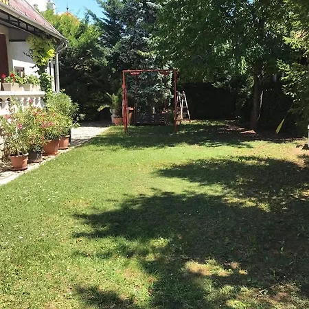 Bogracsos Apartmanhaz