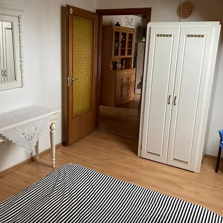 Bogracsos Apartmanhaz 別荘 バラトンフレド