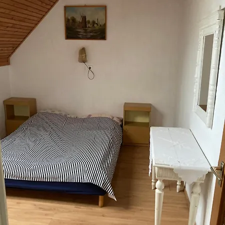 度假居 Bogracsos Apartmanhaz 巴拉顿菲赖德