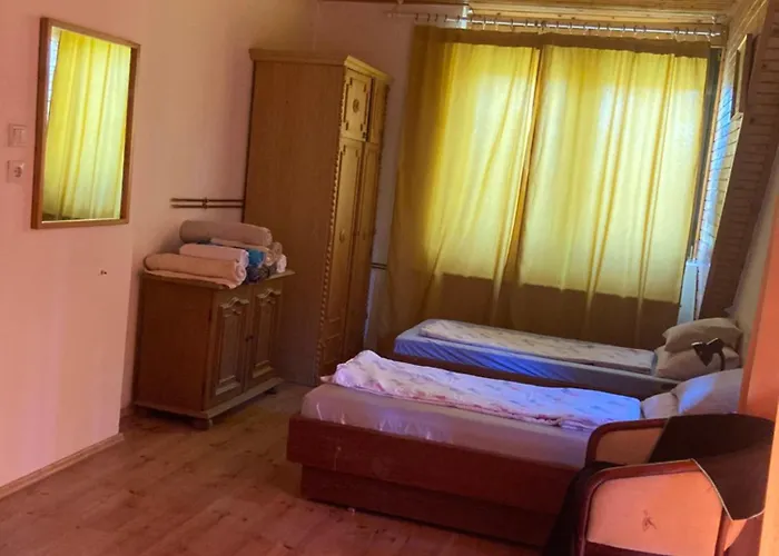 Bogracsos Apartmanhaz *