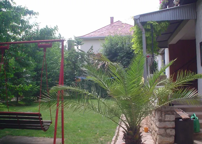 Bogracsos Apartmanhaz